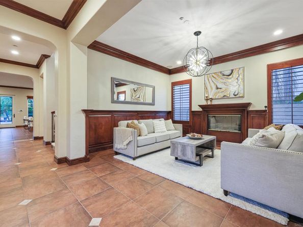 7424 La Mantanza, San Diego CA 92127