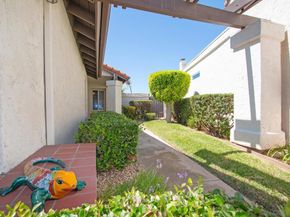 17762 Plaza Acosta, San Diego CA 92128