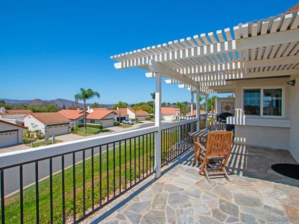 17762 Plaza Acosta, San Diego CA 92128