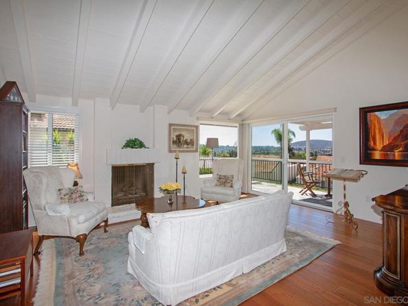 17762 Plaza Acosta, San Diego CA 92128