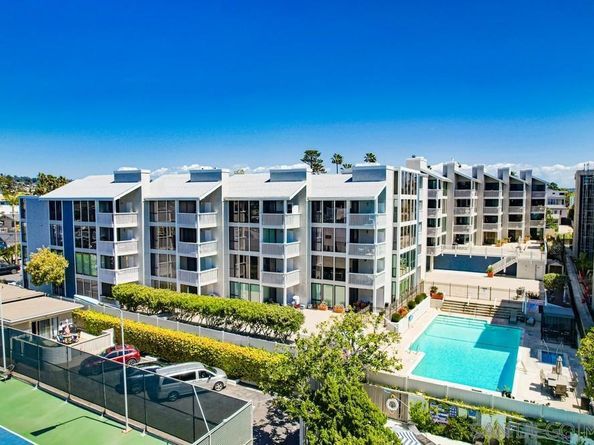 4016 Gresham Street C2, San Diego CA 92109