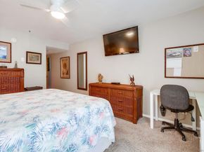 4016 Gresham Street C2, San Diego CA 92109