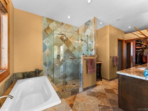 4436 Lister St, San Diego CA 92110