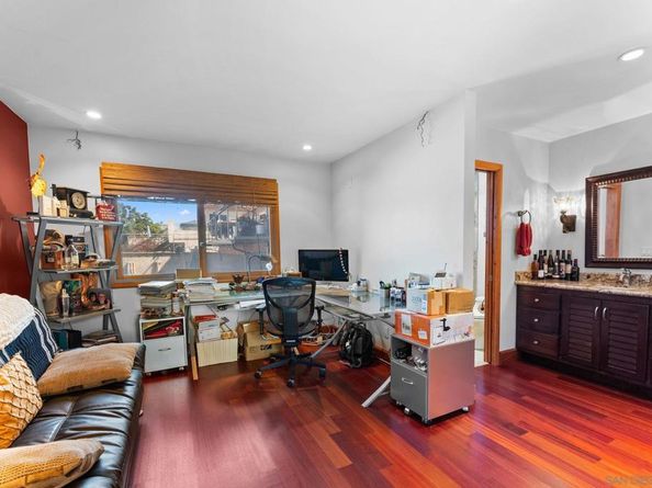 4436 Lister St, San Diego CA 92110