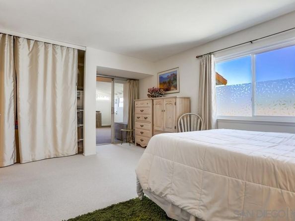 16555 Caminito Vecinos 39, San Diego CA 92128
