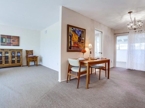 16555 Caminito Vecinos 39, San Diego CA 92128