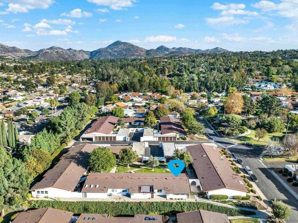 16555 Caminito Vecinos 39, San Diego CA 92128