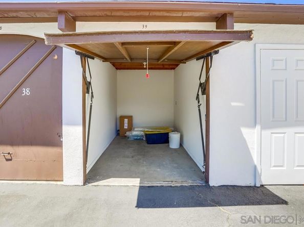16555 Caminito Vecinos 39, San Diego CA 92128