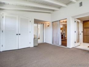 16555 Caminito Vecinos 39, San Diego CA 92128