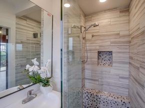 2068 Guizot St, San Diego CA 92107