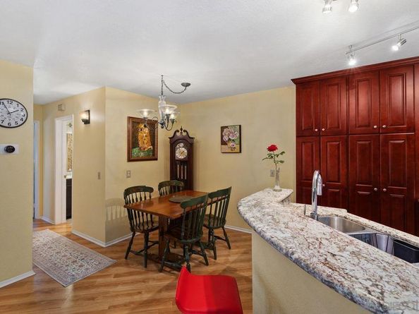 7263 Camino Degrazia 33, San Diego CA 92111