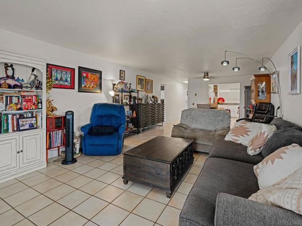 2540 Clairemont Dr 307, San Diego CA 92117