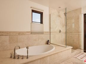 908 17th Street 8, Santa Monica CA 90403