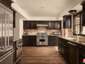 908 17th Street 8, Santa Monica CA 90403