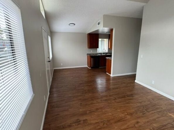 1602 W 206th Street, Torrance CA 90501