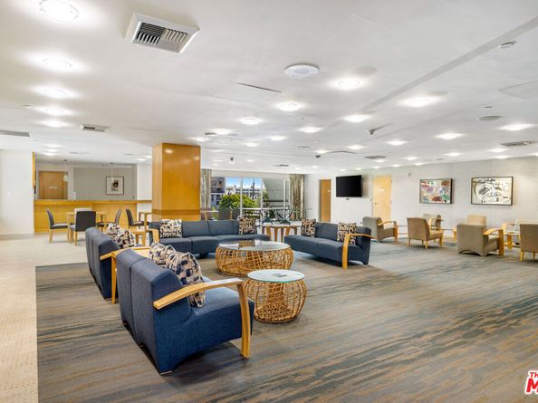 13600 Marina Pointe Drive 602, Marina Del Rey CA 90292