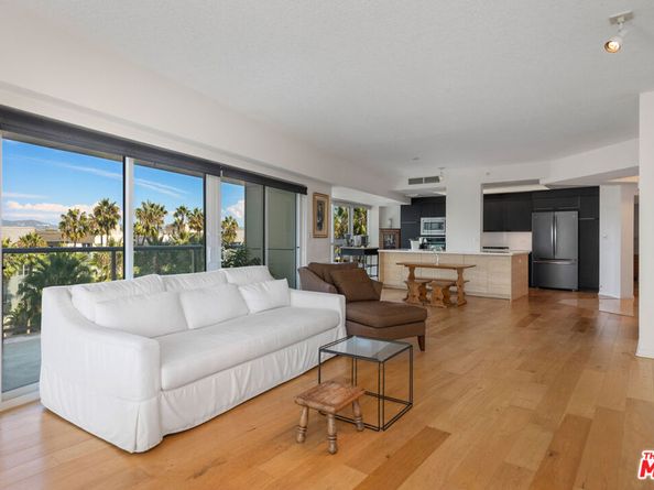 13600 Marina Pointe Drive 602, Marina Del Rey CA 90292