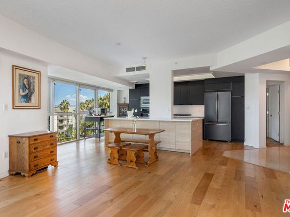 13600 Marina Pointe Drive 602, Marina Del Rey CA 90292