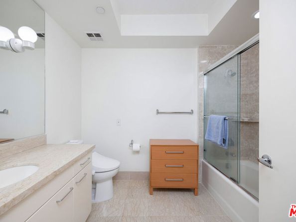 13600 Marina Pointe Drive 602, Marina Del Rey CA 90292