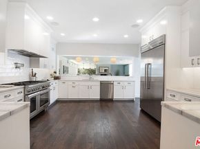 501 N Cahuenga Boulevard, Los Angeles CA 90004