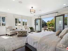 501 N Cahuenga Boulevard, Los Angeles CA 90004