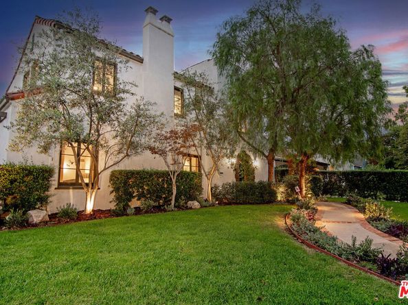 501 N Cahuenga Boulevard, Los Angeles CA 90004