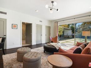 501 N Cahuenga Boulevard, Los Angeles CA 90004