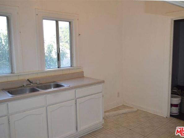 1148 E 48th Street, Los Angeles CA 90011