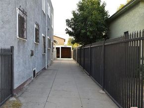 1148 E 48th Street, Los Angeles CA 90011