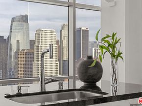 900 W Olympic Boulevard 47G, Los Angeles CA 90015