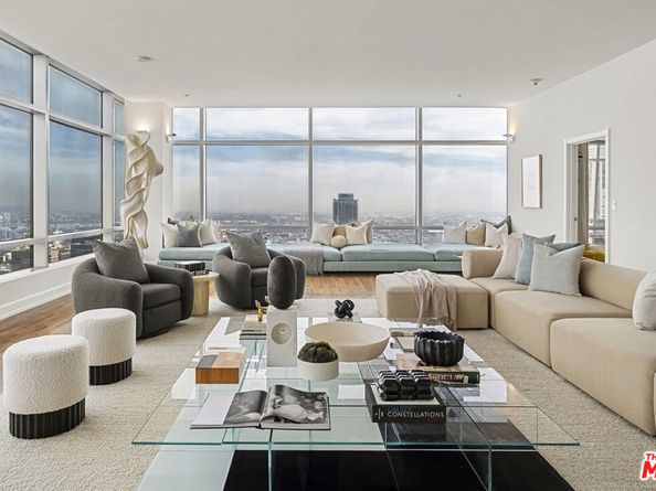 900 W Olympic Boulevard 47G, Los Angeles CA 90015