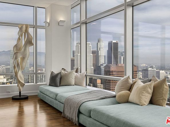 900 W Olympic Boulevard 47G, Los Angeles CA 90015