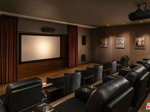 900 W Olympic Boulevard 47G, Los Angeles CA 90015