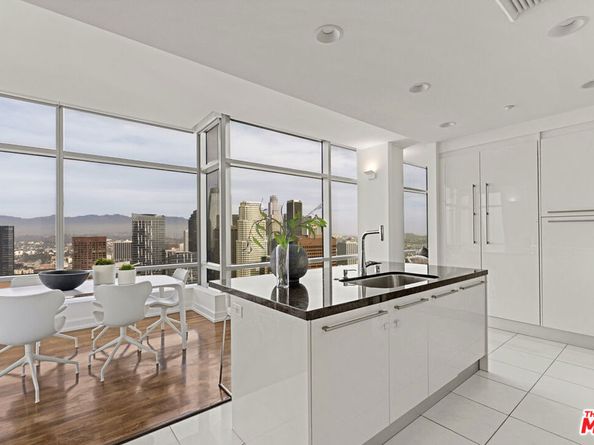 900 W Olympic Boulevard 47G, Los Angeles CA 90015