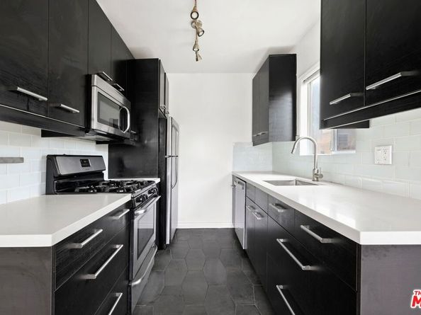 200 N Rampart Boulevard, Los Angeles CA 90026