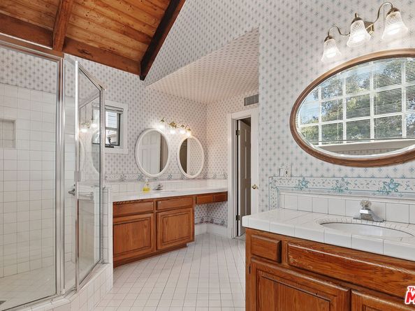 6080 Merritt Drive, Malibu CA 90265