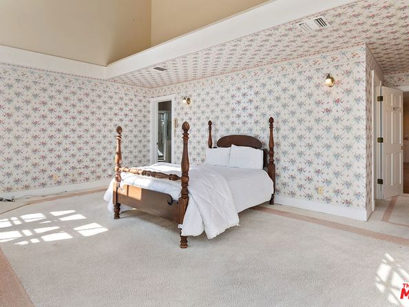 6080 Merritt Drive, Malibu CA 90265