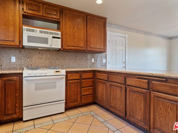 6080 Merritt Drive, Malibu CA 90265