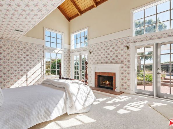 6080 Merritt Drive, Malibu CA 90265