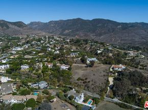 6080 Merritt Drive, Malibu CA 90265