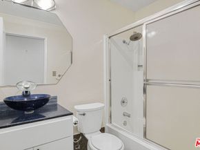 13331 Moorpark Street 233, Sherman Oaks CA 91423