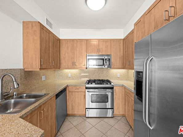 267 S San Pedro Street 508, Los Angeles CA 90012