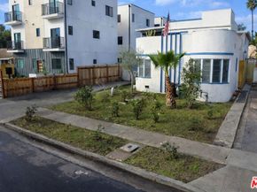 2629 S Garth Avenue, Los Angeles CA 90034