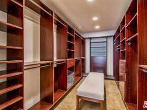 9633 Highridge Drive, Beverly Hills CA 90210