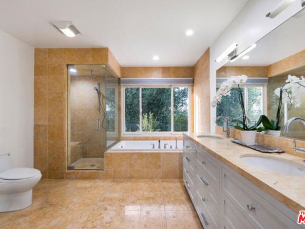 9633 Highridge Drive, Beverly Hills CA 90210