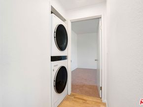 4567 Lexington Avenue 106, Los Angeles CA 90029