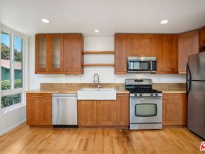 4567 Lexington Avenue 106, Los Angeles CA 90029