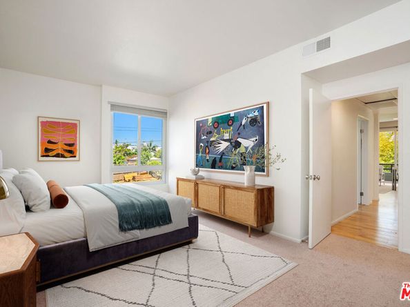 4567 Lexington Avenue 106, Los Angeles CA 90029