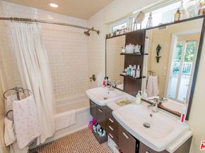 1342 Miller Drive, West Hollywood CA 90069