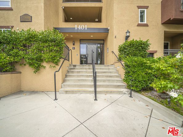 1401 S St Andrews Place 201, Los Angeles CA 90019